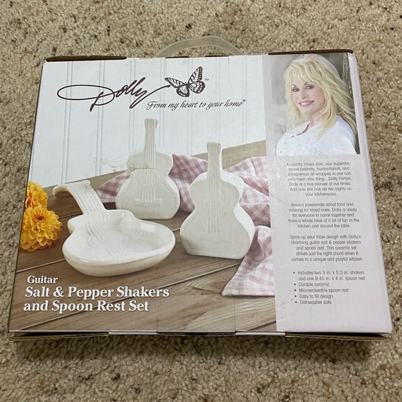 Dolly Parton Kitchen Dolly Parton Ceramic Guitar Salt Pepper